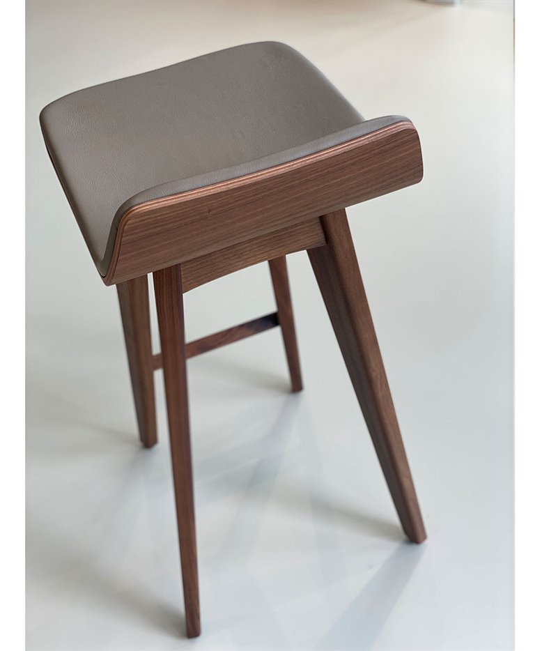 Barkruk Morph Bed Habits 12